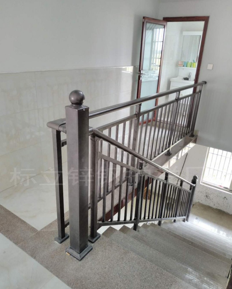 鋅鋼樓梯護(hù)欄LT-A003(1)
