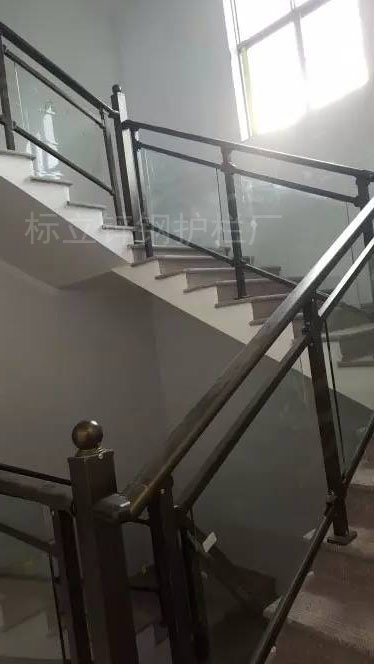 玻璃樓梯扶手LT-BL001